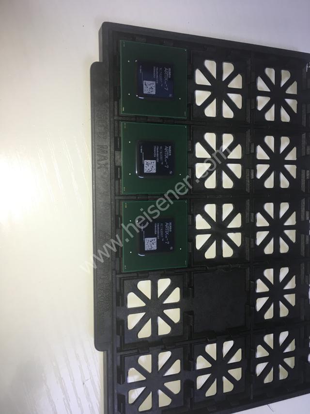 XC7A200T-2FBG484I